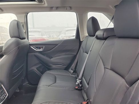 Used 2024 Subaru Forester Touring w/ Pop Package 2 image 37