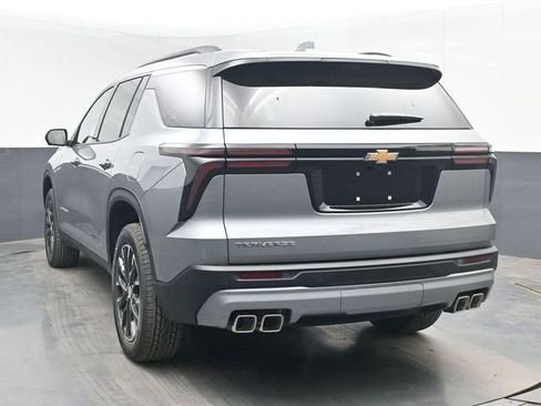 New 2026 Chevrolet Traverse LT FWD image 12