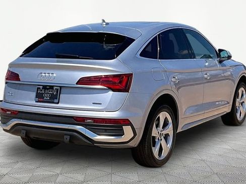 Used 2023 Audi Q5 2.0T Premium Plus w/ Premium Plus Package AWD/4WD image 2