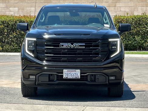 Certified 2023 GMC Sierra 1500 Elevation w/ X31 Off-Road Package AWD/4WD image 9