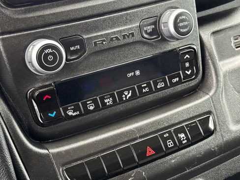 Used 2023 RAM ProMaster 2500 FWD image 20