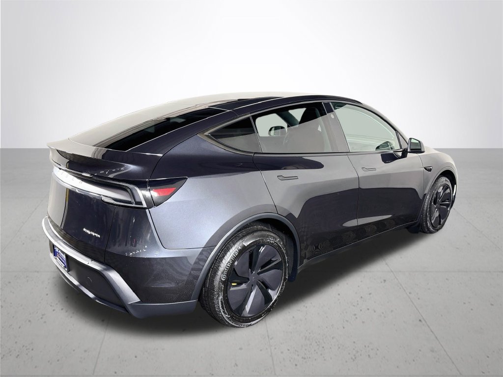 Used 2026 Tesla Model Y Long Range AWD/4WD image 6