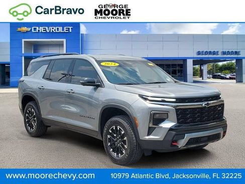 Certified 2024 Chevrolet Traverse Z71 AWD/4WD image 1