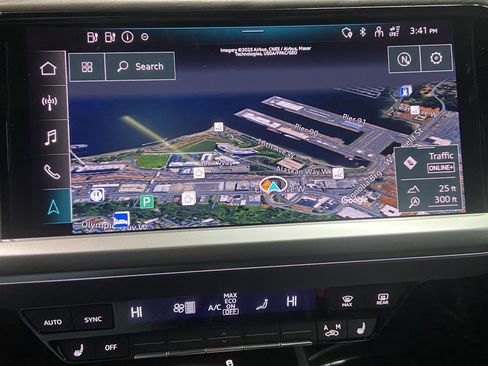 New 2026 Audi Q4 e-tron Premium image 12