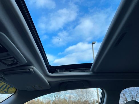 Used 2014 Subaru Forester 2.5i Limited w/ Popular Package #2 image 4