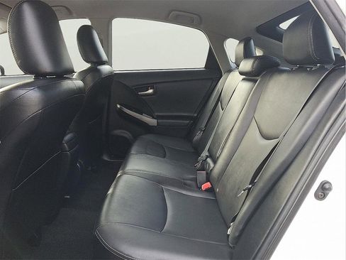 Used 2015 Toyota Prius Four image 22