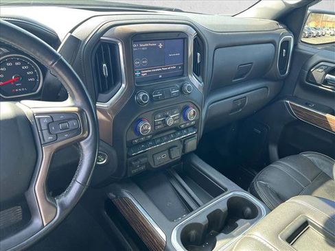 Used 2021 Chevrolet Silverado 1500 High Country image 15