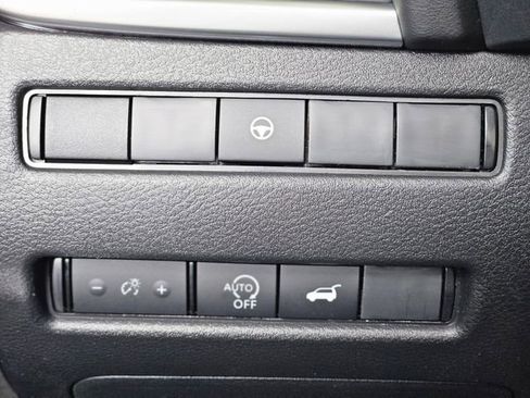 New 2026 Nissan Rogue SV w/ Cold Weather Package FWD image 19