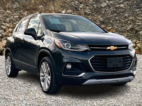 Used 2020 Chevrolet Trax Premier image 10