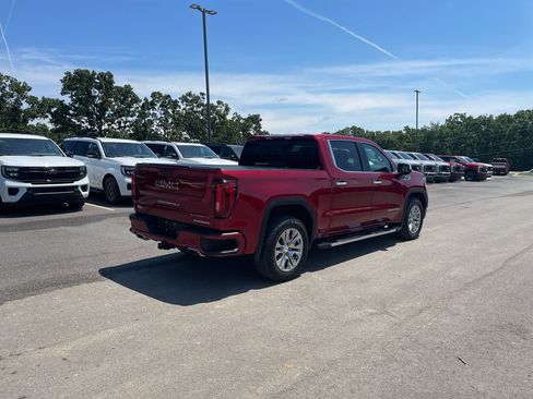 Used 2022 GMC Sierra 1500 Denali AWD/4WD image 3