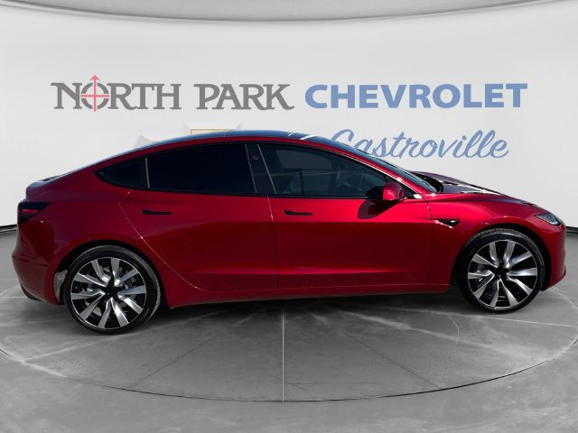 Used 2025 Tesla Model 3 Long Range RWD image 2