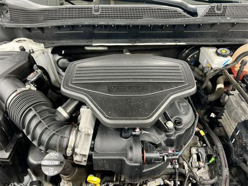 Used 2021 Chevrolet Blazer LT image 24