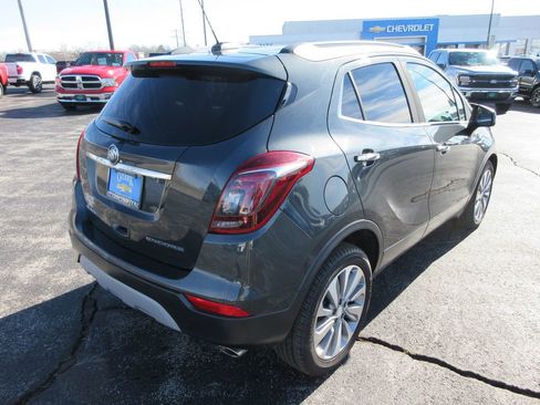 Certified 2018 Buick Encore Preferred image 5