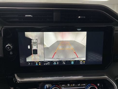 Certified 2022 GMC Sierra 1500 Denali Ultimate AWD/4WD image 14