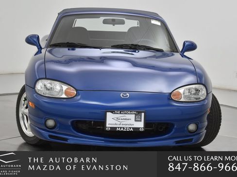 Used 1999 MAZDA MX-5 Miata 10th Anniversary Edition RWD image 4