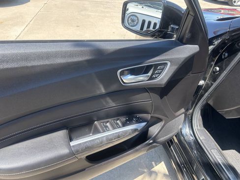 Used 2018 Acura TLX V6 SH-AWD w/ Advance Package image 15