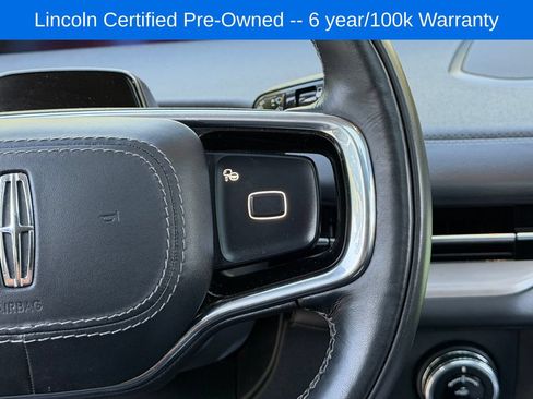 Used 2025 Lincoln Navigator Reserve AWD/4WD image 16