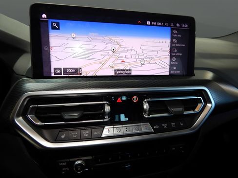 Used 2024 BMW X3 xDrive30i w/ M Sport Package AWD/4WD image 18
