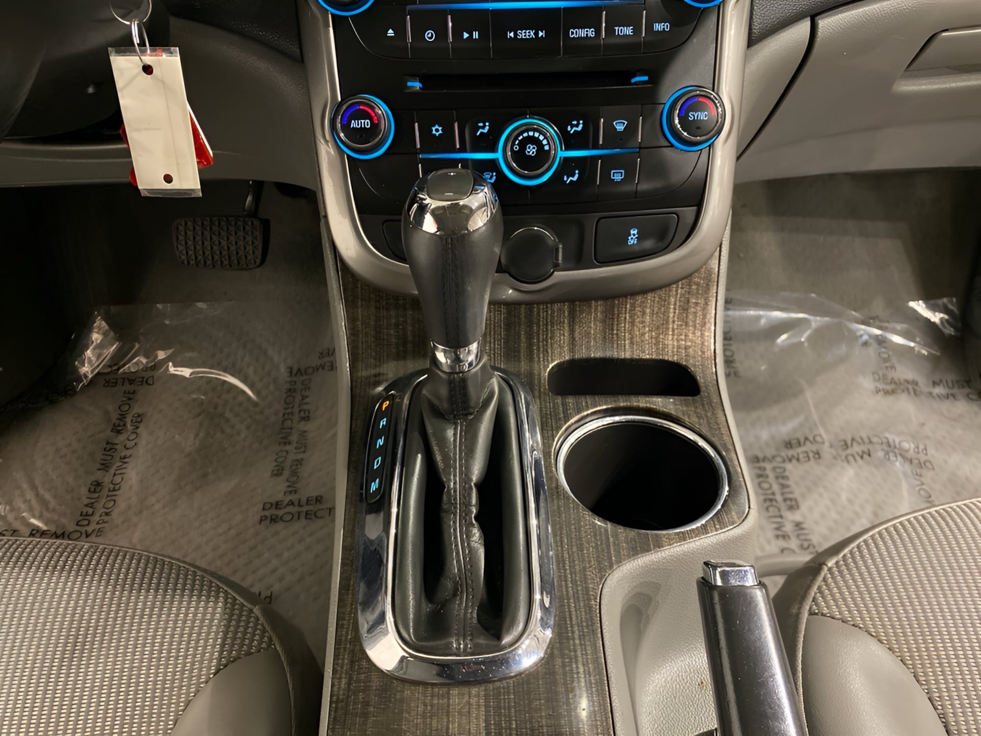 Used 2015 Chevrolet Malibu LT FWD image 18