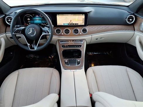 Certified 2023 Mercedes-Benz E 350 4MATIC Sedan image 4