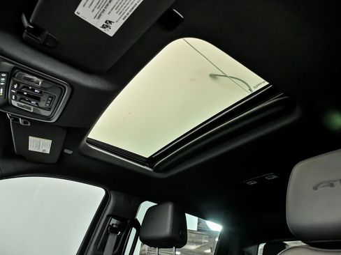 Used 2024 GMC Sierra 2500 AT4 w/ AT4 Premium Plus Package image 14