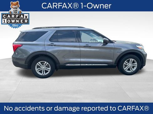Used 2022 Ford Explorer XLT w/ Equipment Group 202A AWD/4WD image 4