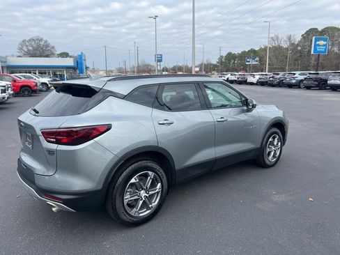 Used 2024 Chevrolet Blazer LT w/ Convenience Package image 4