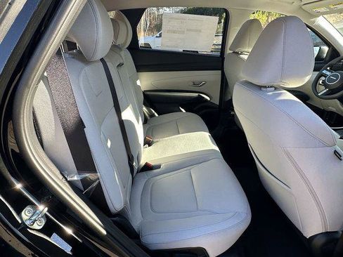New 2025 Hyundai Tucson SEL image 15