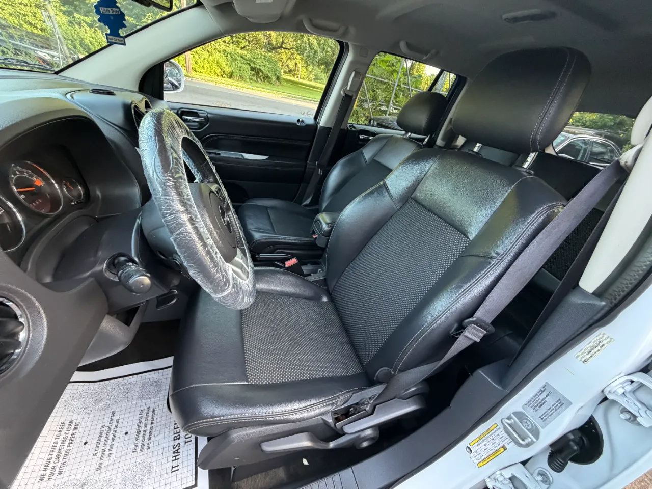 Used 2016 Jeep Compass Latitude AWD/4WD image 20