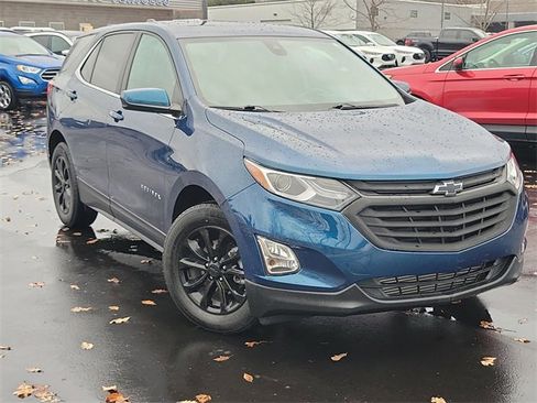 Used 2021 Chevrolet Equinox LT image 34