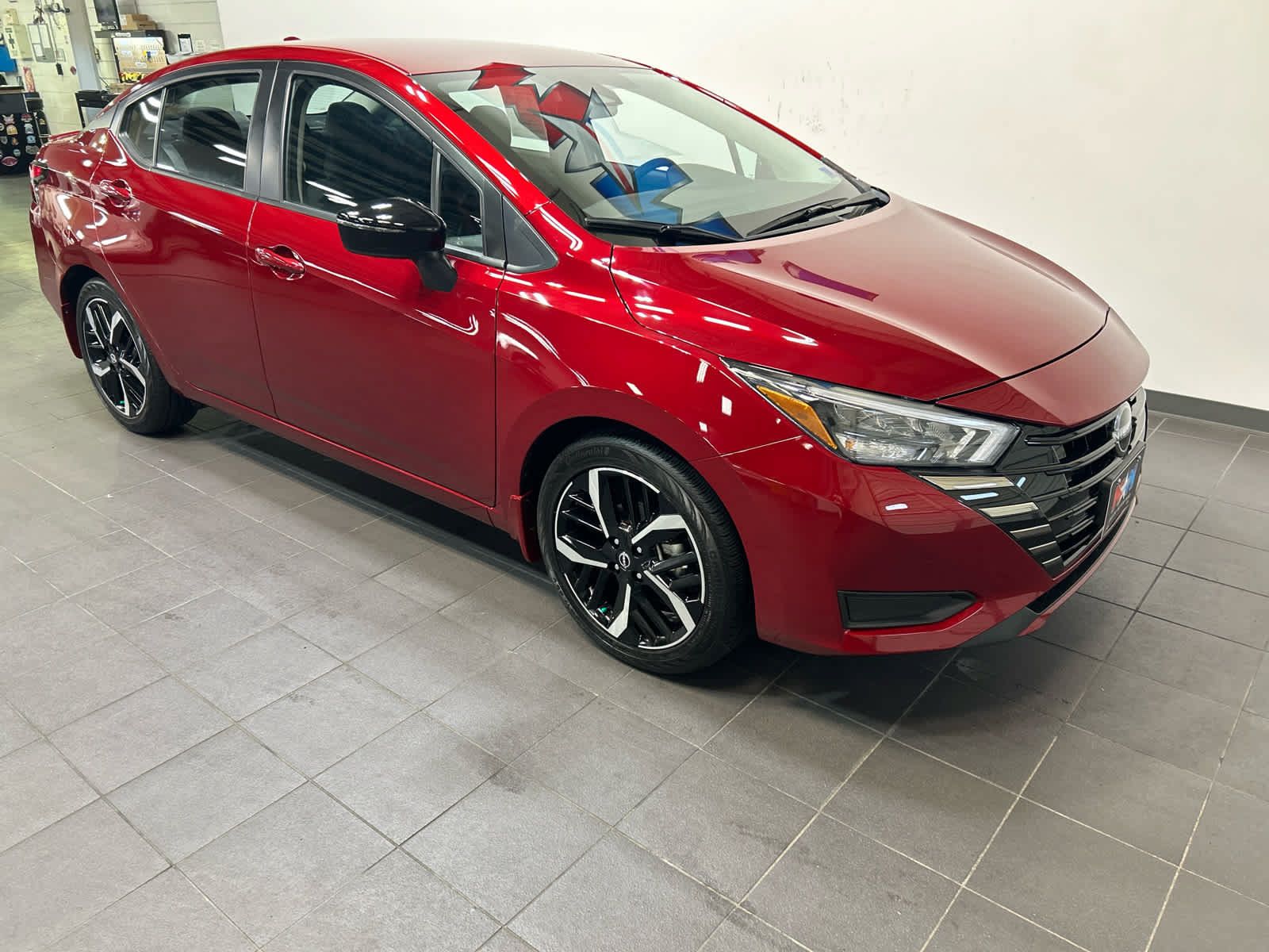Used 2025 Nissan Versa SR w/ Trunk Package FWD image 2