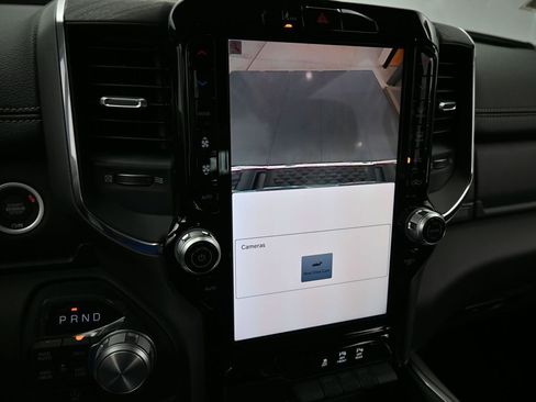 Used 2025 RAM 1500 Laramie image 19