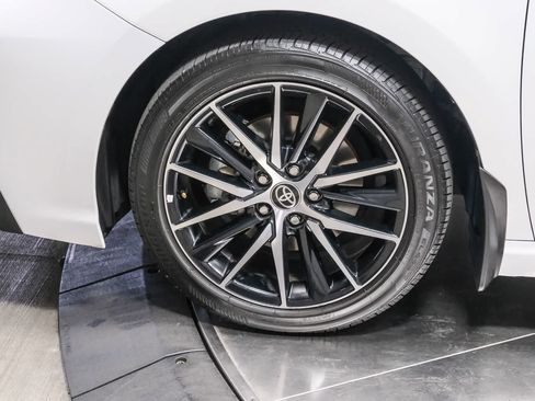 Used 2023 Toyota Camry SE FWD image 10