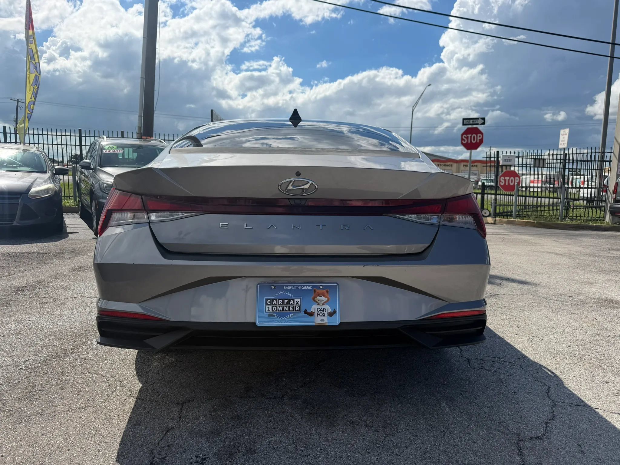 Used 2021 Hyundai Elantra SEL FWD image 5
