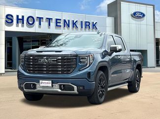 Used 2024 GMC Sierra 1500 Denali Ultimate AWD/4WD video 3