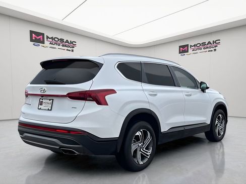 Used 2023 Hyundai Santa Fe SEL image 9