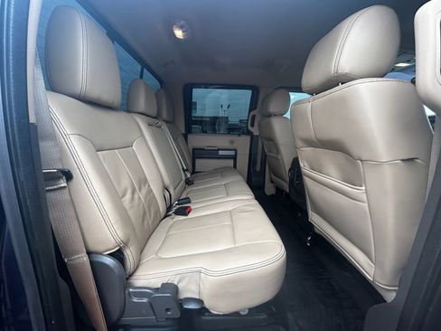 Used 2014 Ford F250 Lariat w/ Lariat Interior Package image 22
