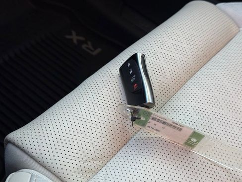 Certified 2024 Lexus RX 350 FWD w/ Convenience Package image 41