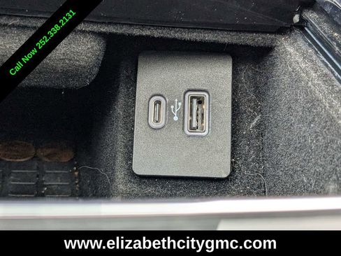 Used 2023 Lincoln Nautilus Reserve image 37