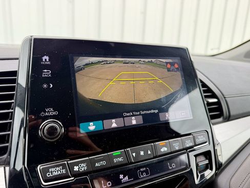 Used 2018 Honda Odyssey Touring image 30