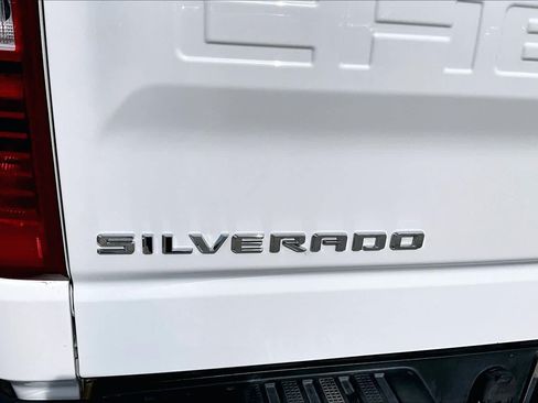 Used 2019 Chevrolet Silverado 1500 LT w/ Texas Edition RWD image 31