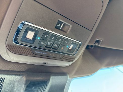 Used 2025 Ford F150 King Ranch image 34