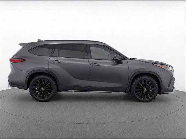 Used 2023 Toyota Highlander XSE AWD/4WD image 8