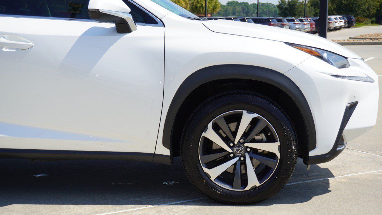 Used 2018 Lexus NX 300 AWD w/ Premium Package image 9