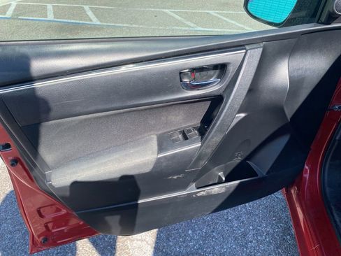 Used 2019 Toyota Corolla LE image 10