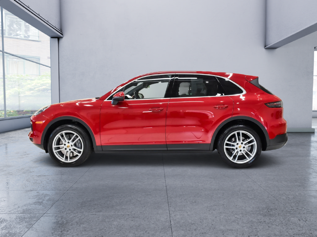 Used 2022 Porsche Cayenne AWD/4WD image 4