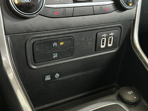 Used 2019 Ford EcoSport SE image 25