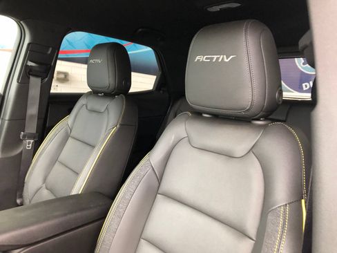 Used 2025 Chevrolet TrailBlazer ACTIV w/ Convenience Package AWD/4WD image 21