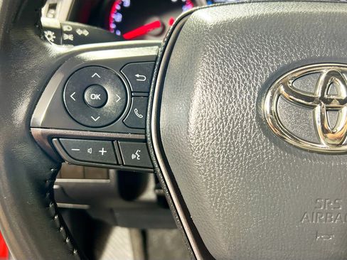 Used 2022 Toyota Camry XSE image 18