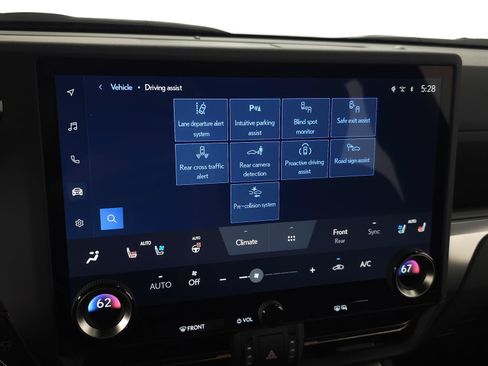Certified 2024 Lexus GX 550 w/ Accessory Package (2T) AWD/4WD image 28